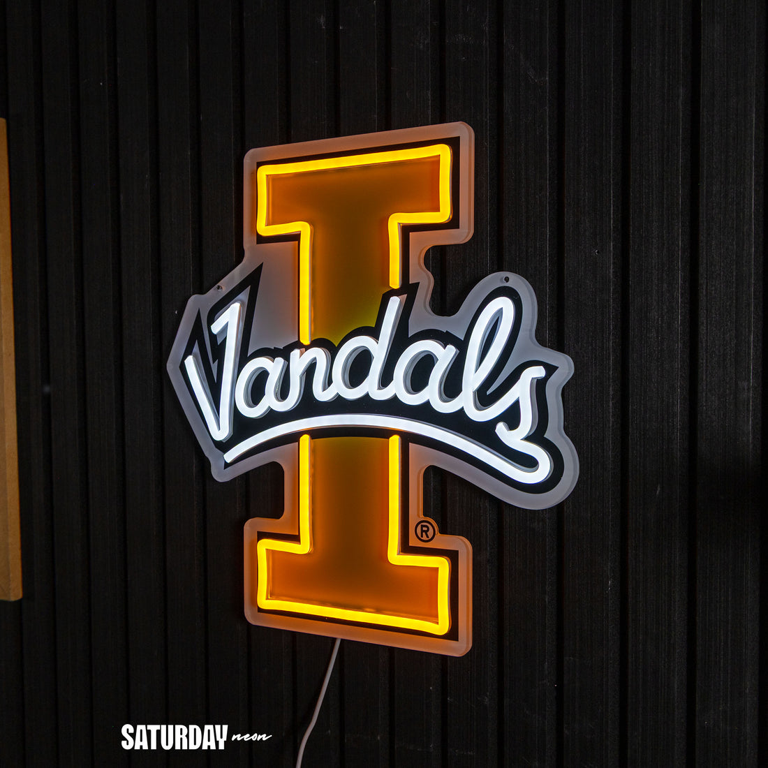 Idaho Vandals LED Neon Sign - Standard (8.14" x 15")