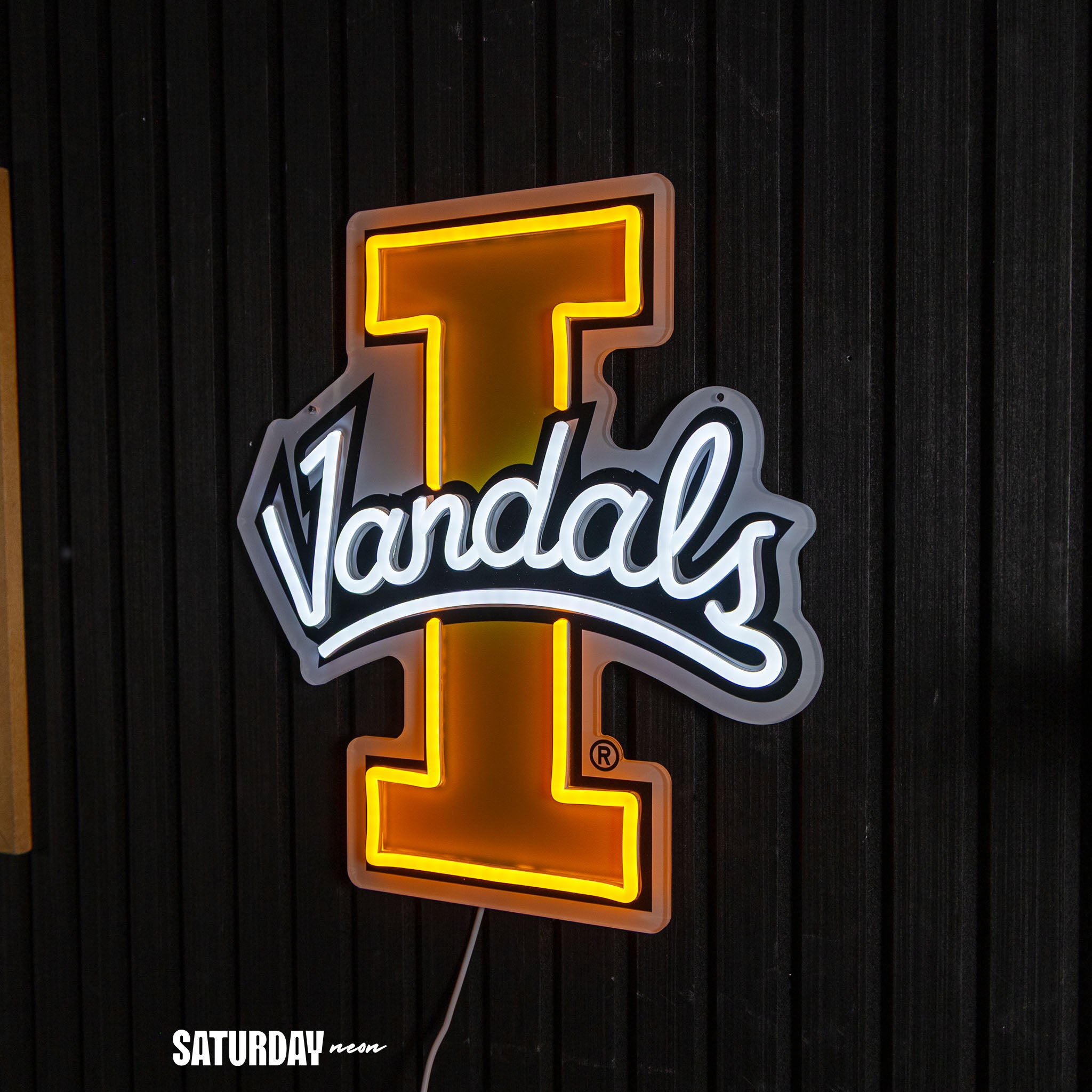 Idaho Vandals LED Neon Sign - Standard (8.14" x 15")