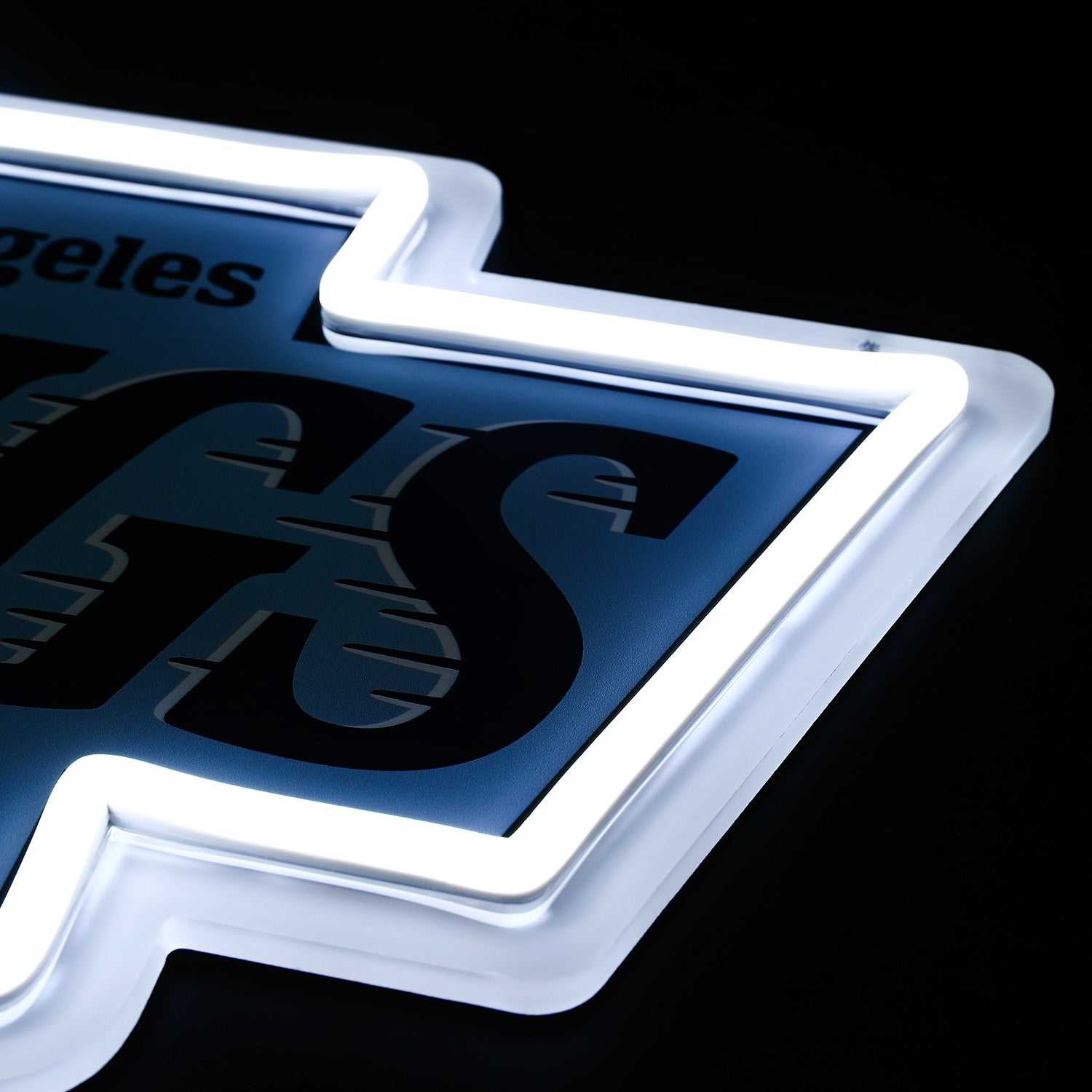 Los Angeles Kings LED Neon Sign - Saturday Neon