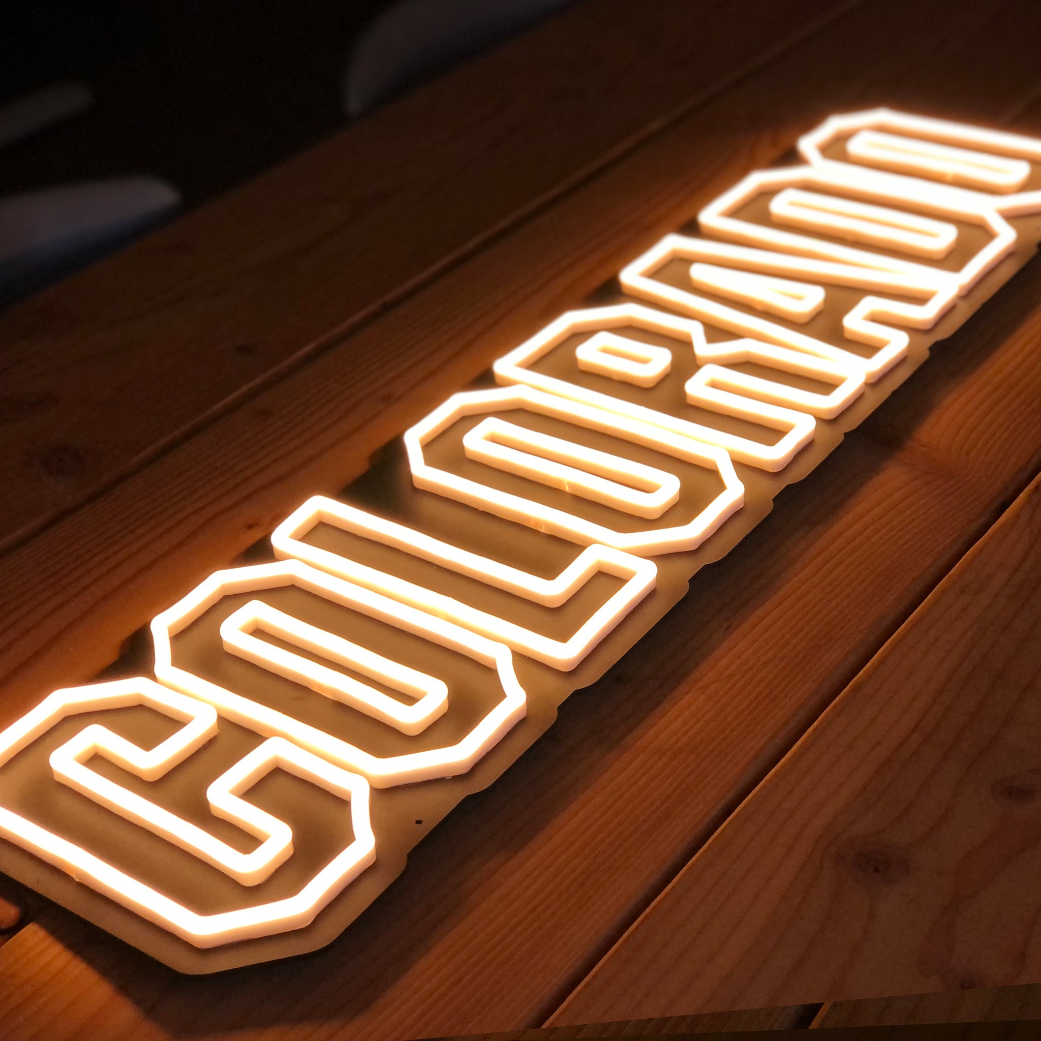 Colorado Neon Sign - Saturday Neon