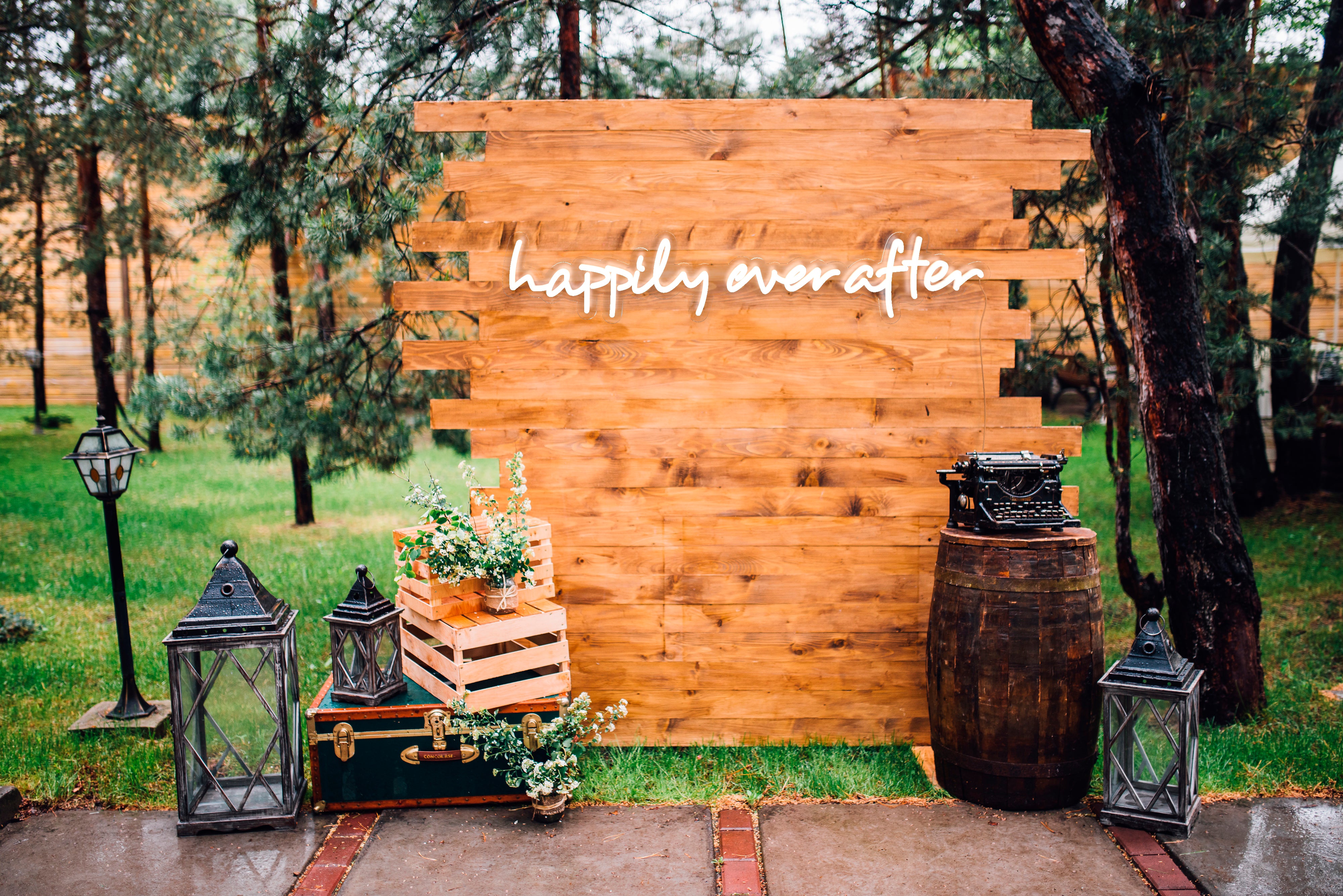 Happily Ever After Neon Sign - Saturday Neon