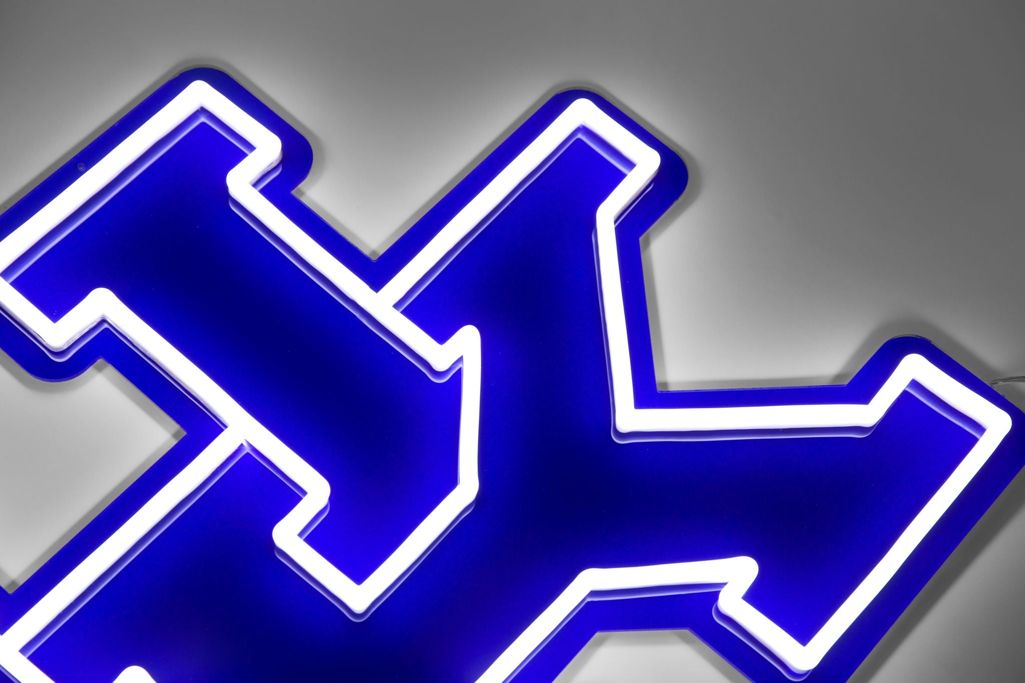 Kentucky Wildcats Logo LED Neon Sign - Saturday Neon